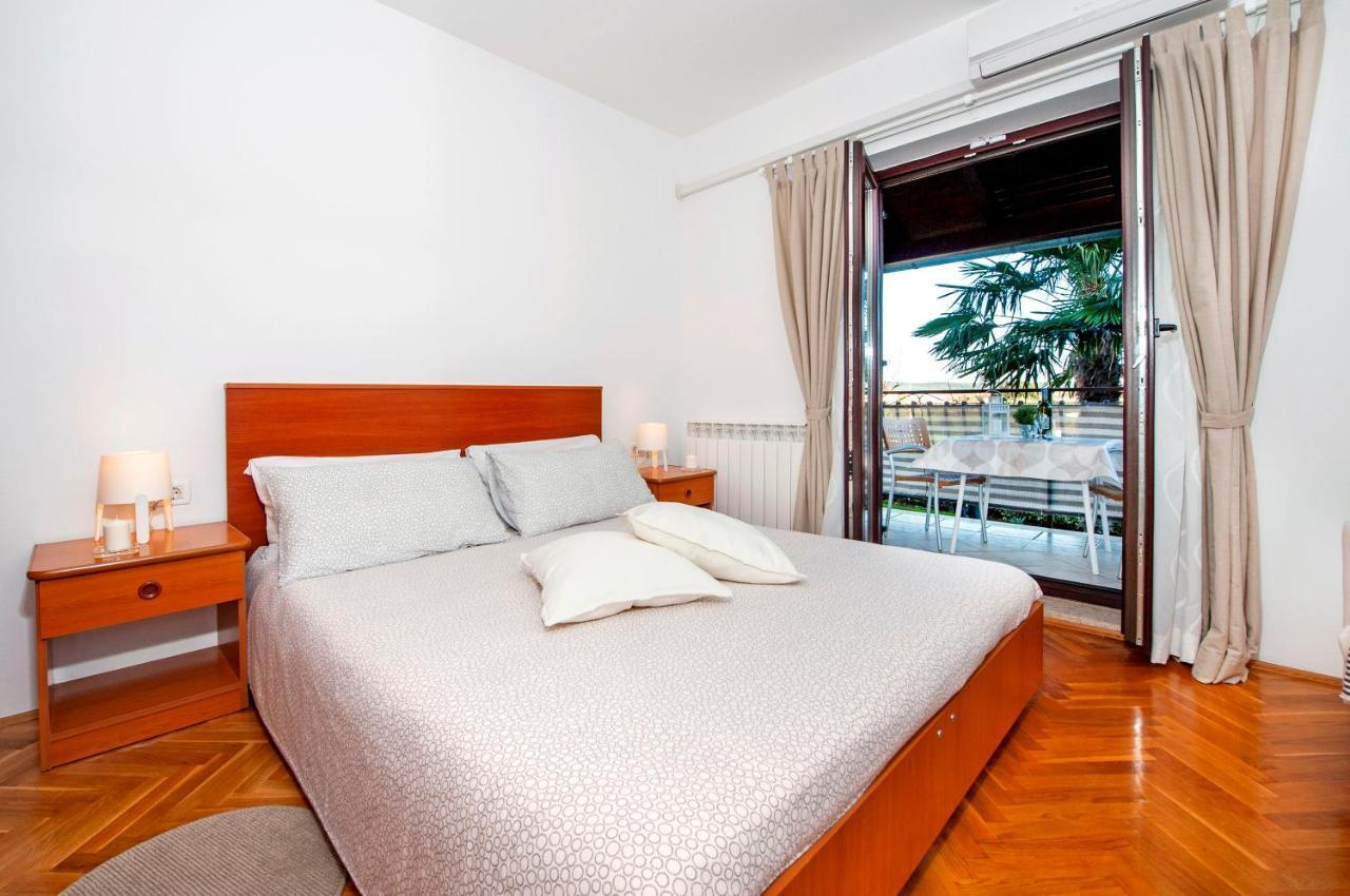 Apartments Milan Rovinj Buitenkant foto