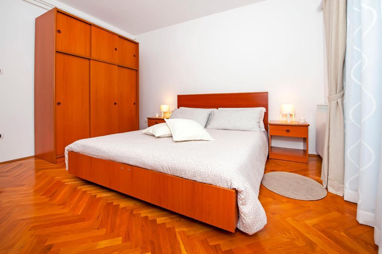 Apartments Milan Rovinj Buitenkant foto